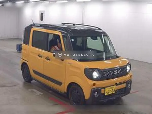 Suzuki Spacia Gear 2018, auction grade 4