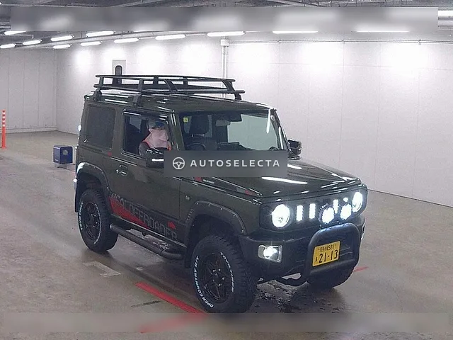Suzuki Jimny 2023, auction grade 5