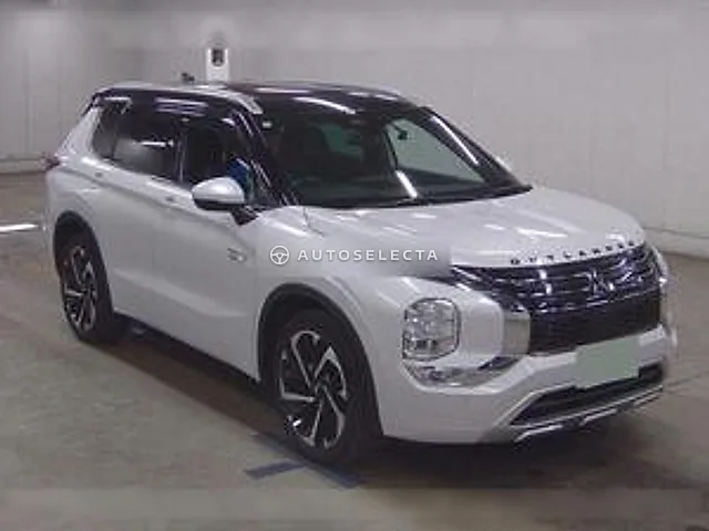 Mitsubishi Outlander PHEV 2022, auction grade 4
