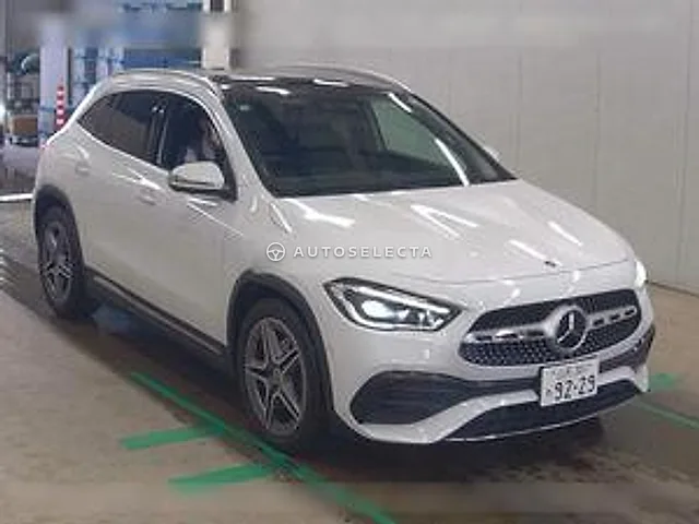 Mercedes-Benz GLA-Class 2021, auction grade 4