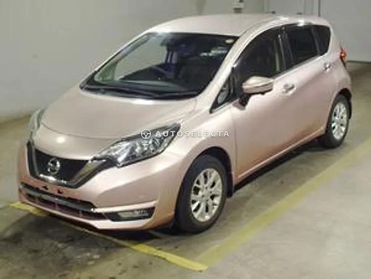Nissan Note 2017, photo 1 of 2