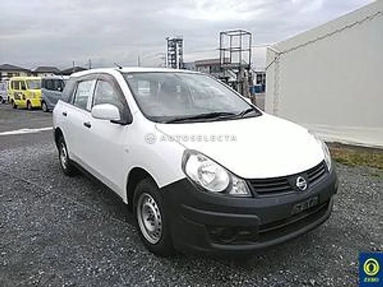 Nissan AD Van 2016, photo 1 of 1