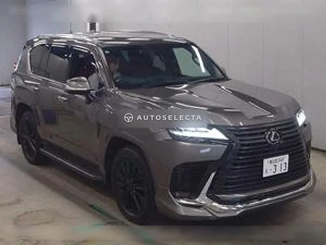 Lexus LX 2023, auction grade 4