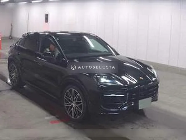 Porsche Cayenne Coupe 2023, auction grade 4.5