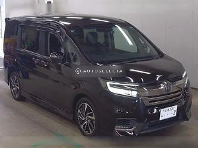 Honda Stepwgn Spada 2020, auction grade R