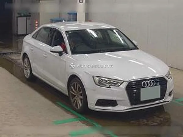 Audi A3 Sedan 2017, auction grade 3.5