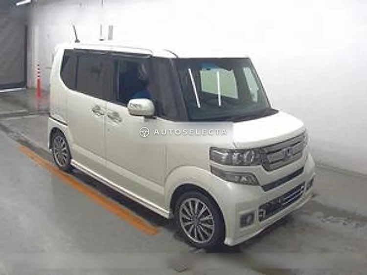 Honda N-BOX Custom 2015, photo 1 of 1