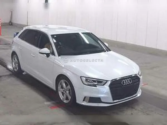 Audi A3 2017, auction grade R
