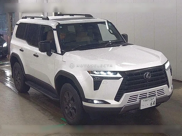 Lexus GX 2025, auction grade 5