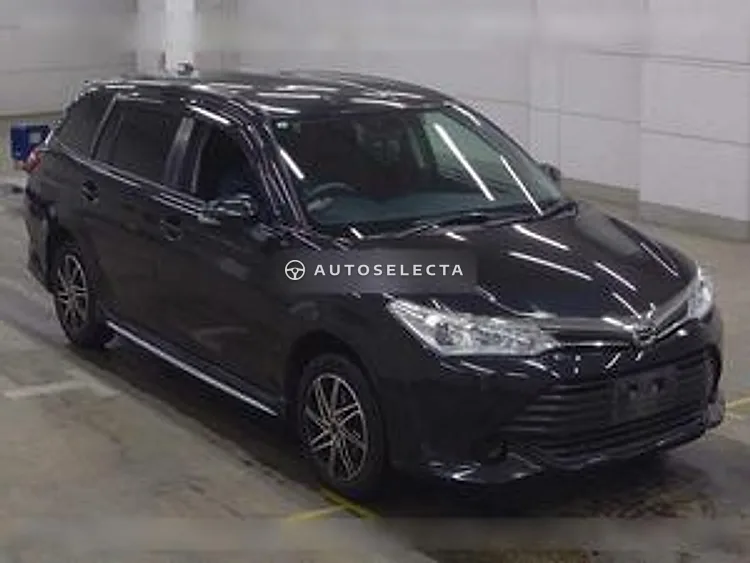 Toyota Corolla Fielder 2015, photo 1 of 1