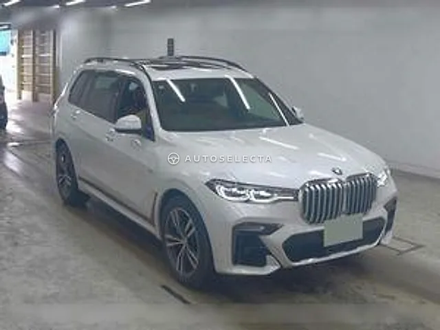 BMW X7 2021, auction grade 5