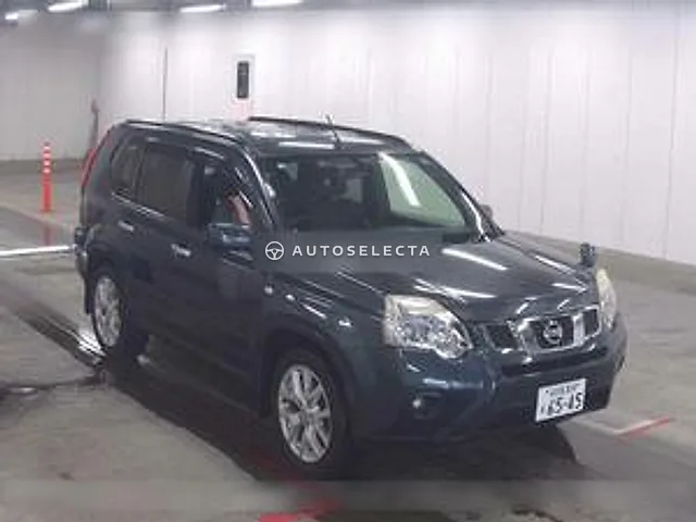 Nissan X-Trail 2013, auction grade 4.5