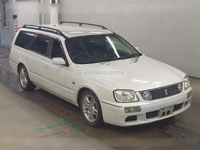 Nissan Stagea 2000, auction grade 3.5