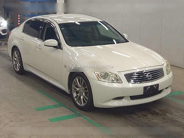 Nissan Skyline Type S 2008, auction grade 3.5