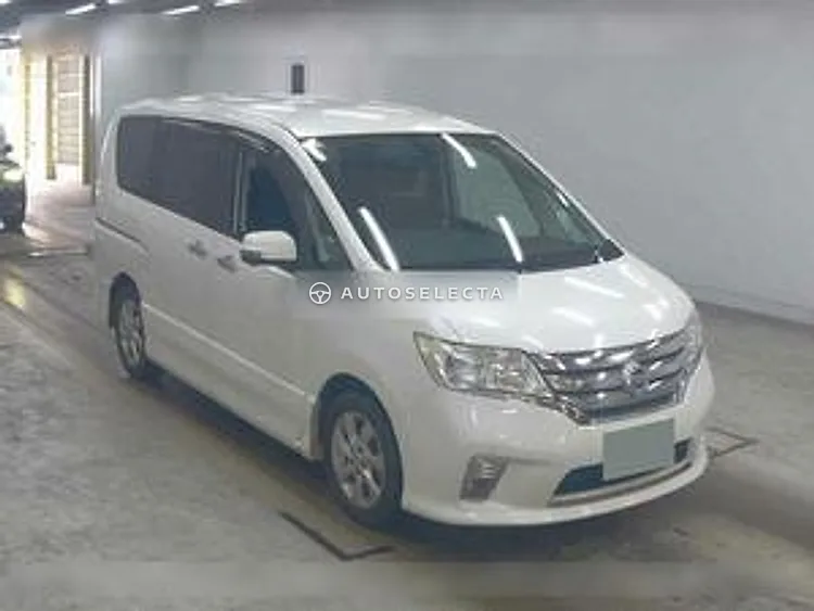 Nissan Serena 2011, photo 1 of 1
