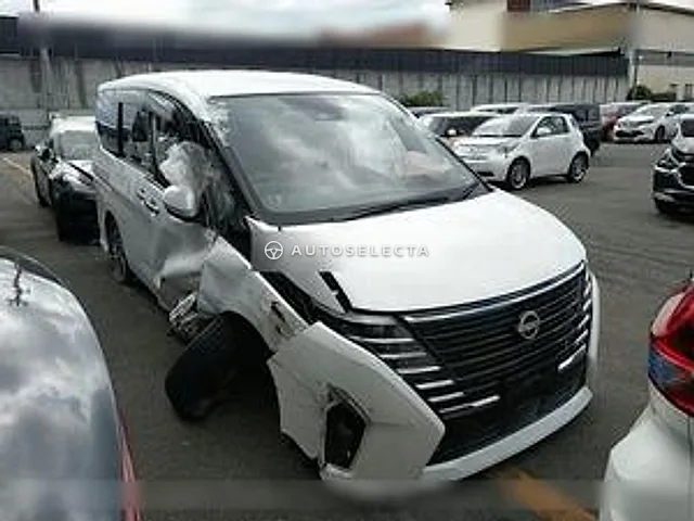 Nissan Serena 2023
