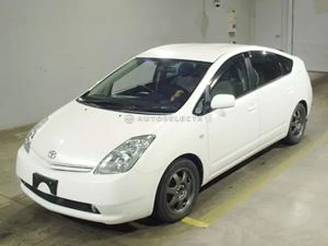 Toyota Prius 2005, auction grade RA