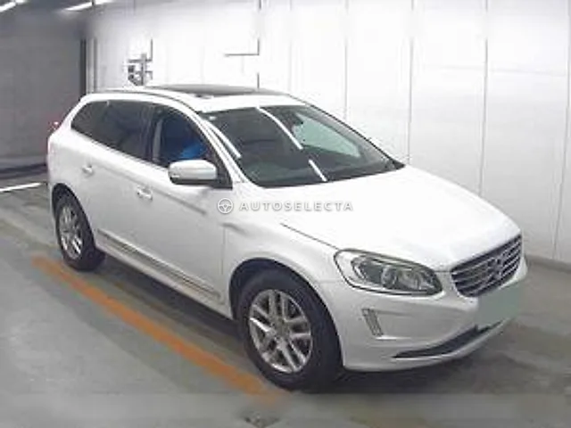 Volvo XC60 2017, auction grade 4