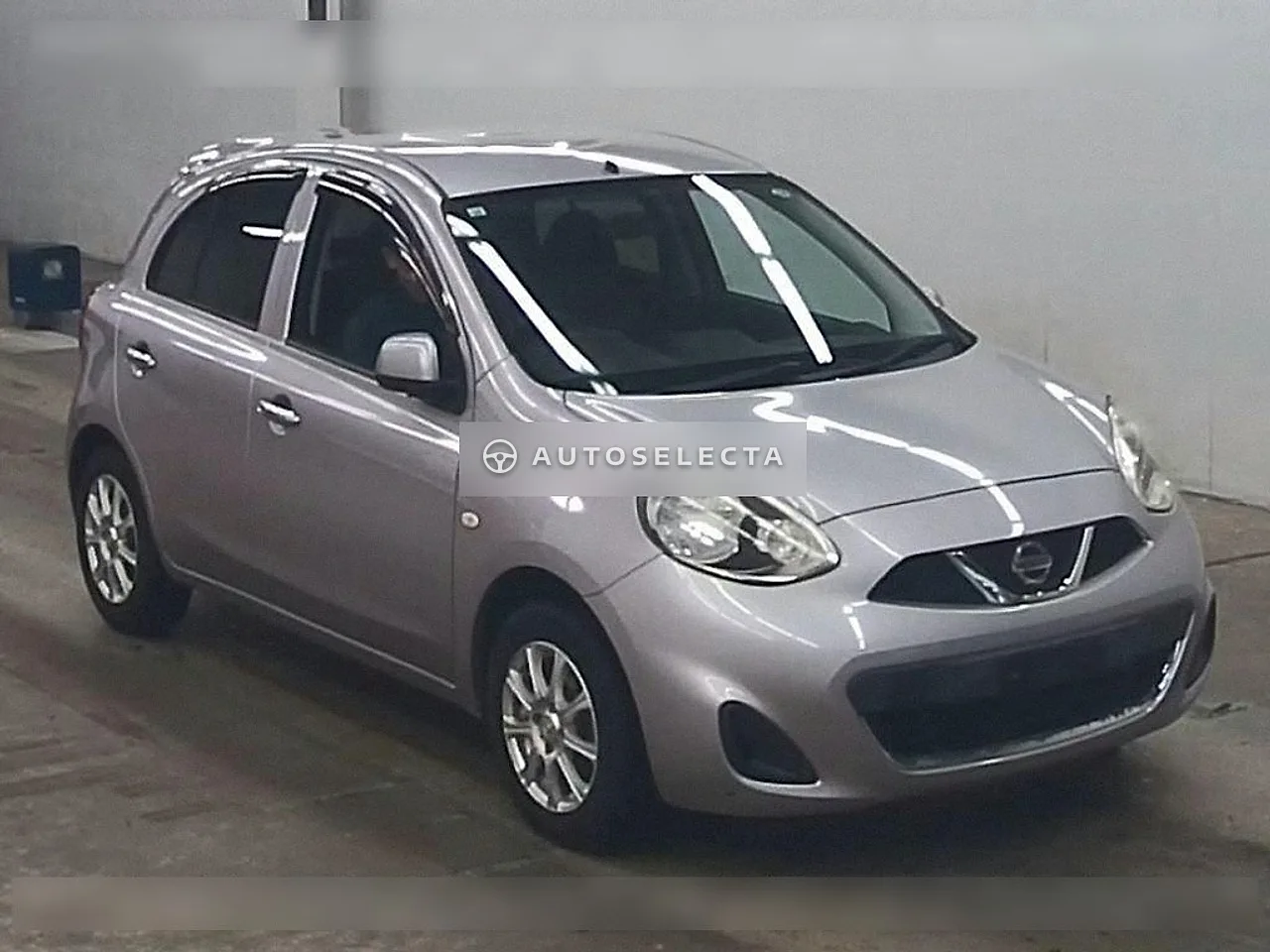 Nissan March 2015, photo 1 of 1