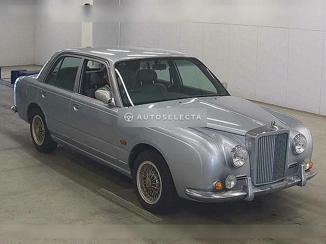 Mitsuoka Galue 1997