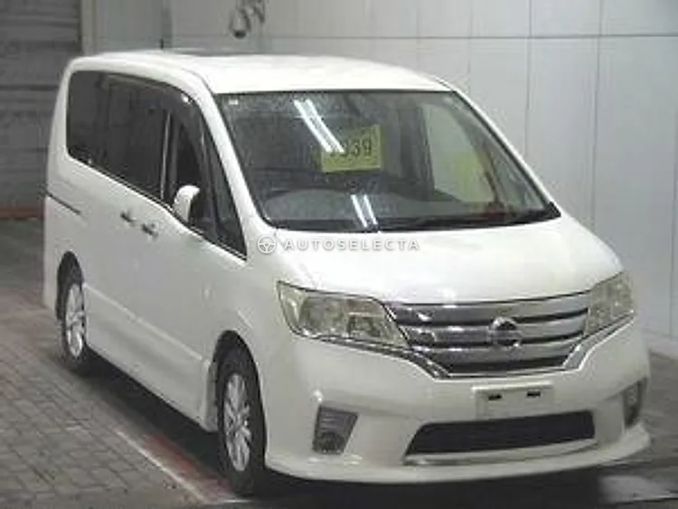 Nissan Serena 2011, photo 1 of 1