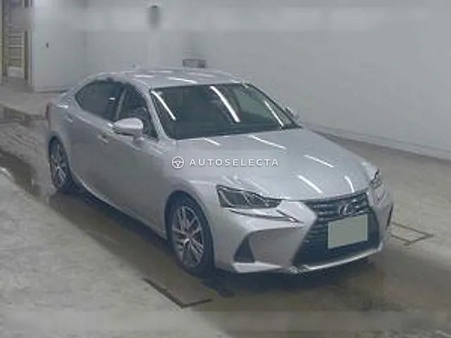 Lexus IS 2017, auction grade 4.5