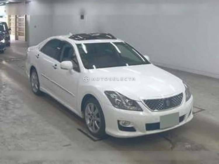 Toyota Crown 2008, photo 1 of 1
