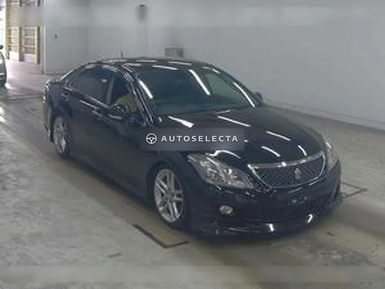 Toyota Crown 2009, photo 1 of 1
