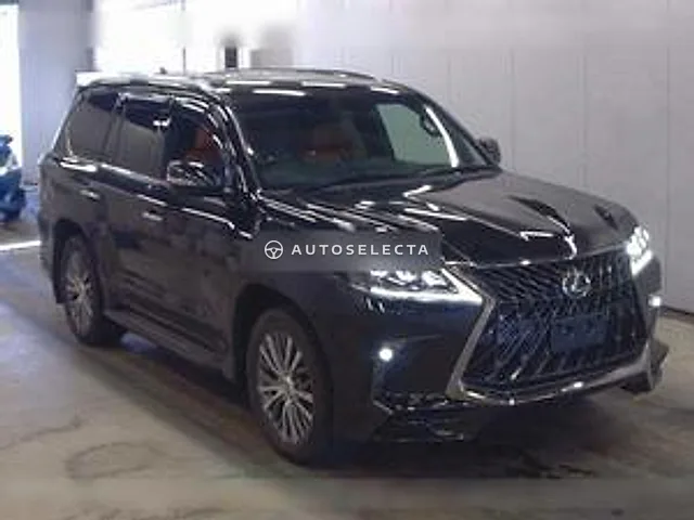 Lexus LX 2021, auction grade 4.5