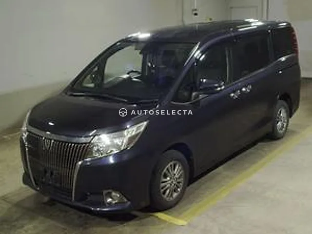 Toyota Esquire 2016, auction grade R