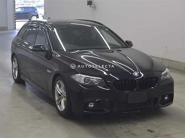 BMW 5 Series 2013, auction grade 4