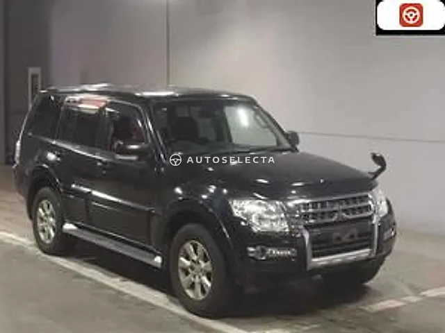 Mitsubishi Pajero 2015, auction grade 3.5