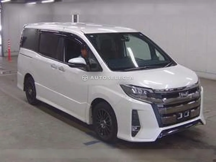 Toyota Noah 2018, photo 1 of 1