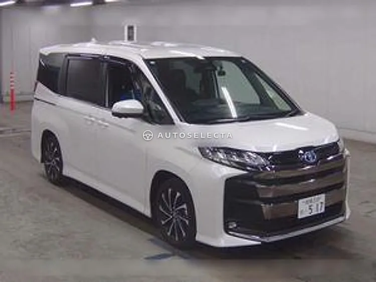 Toyota Noah 2023, photo 1 of 1