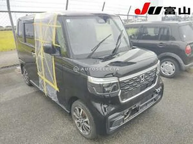 Honda N-BOX 2024