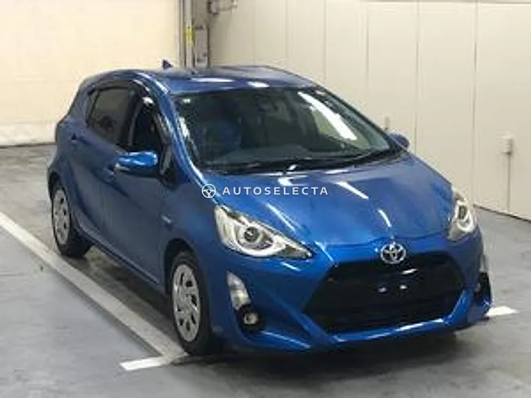 Toyota Aqua 2016, photo 1 of 1
