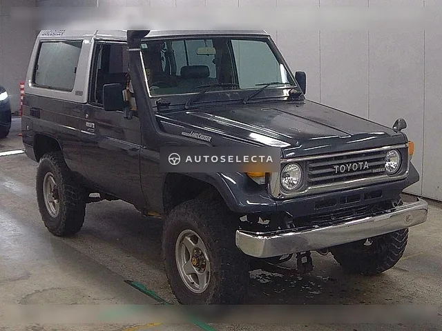 Toyota Land Cruiser 70 1994, auction grade 2