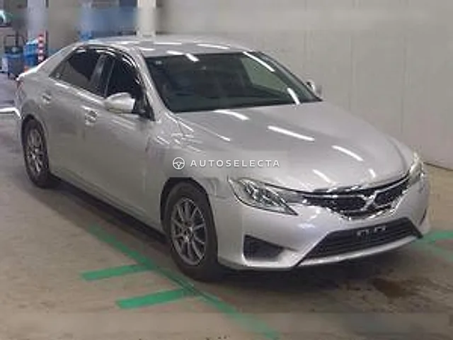 Toyota Mark X 2014, auction grade R