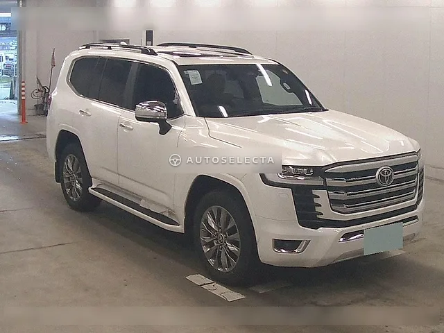 Toyota Land Cruiser 2025, auction grade 5