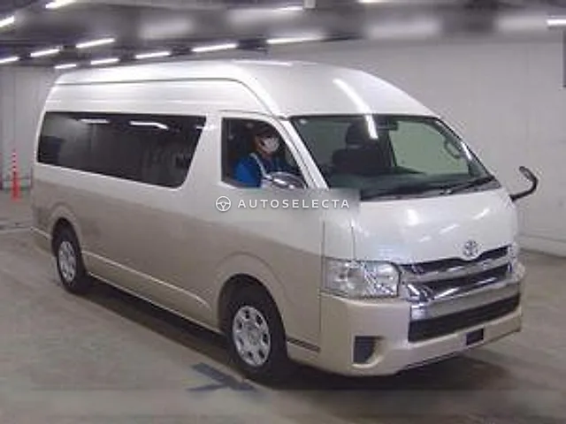 Toyota Hiace Wagon 2020, auction grade 4