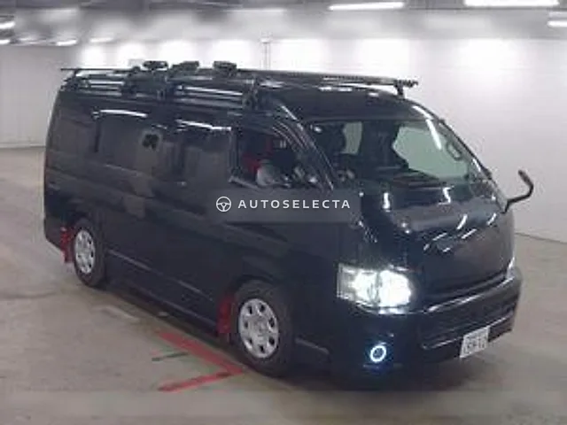 Toyota Hiace Wagon 2011, auction grade 3