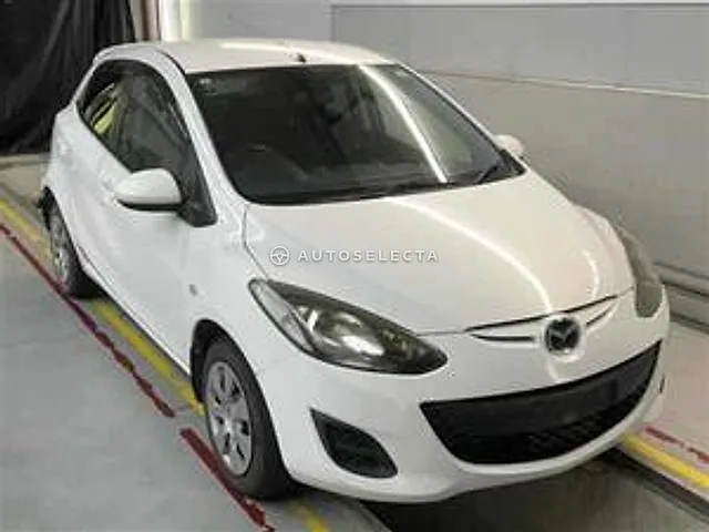 Mazda Demio 2012, auction grade 3.5