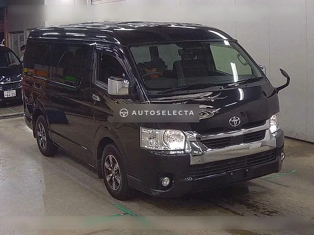 Toyota Hiace Wagon 2020, auction grade 3.5