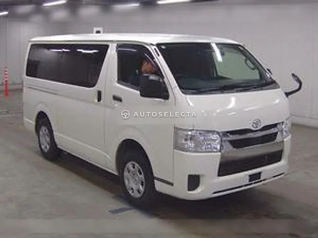 Toyota Hiace Van 2021, auction grade R