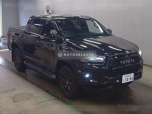 Toyota Hilux GR Sport 2022, auction grade 4.5