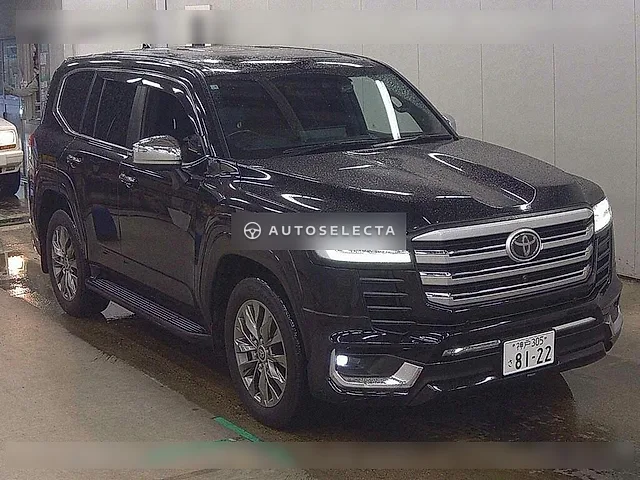 Toyota Land Cruiser 2023, auction grade 4.5