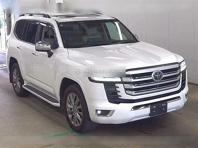 Toyota Land Cruiser 2023, auction grade 5
