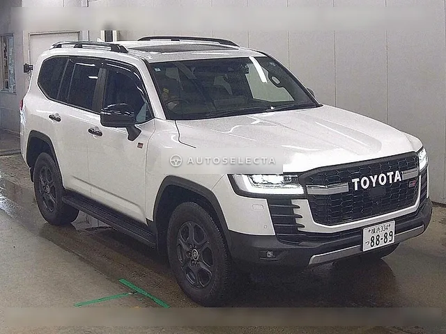 Toyota Land Cruiser GR Sport 2023, auction grade R
