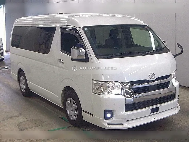 Toyota Hiace Wagon 2023, auction grade 4.5