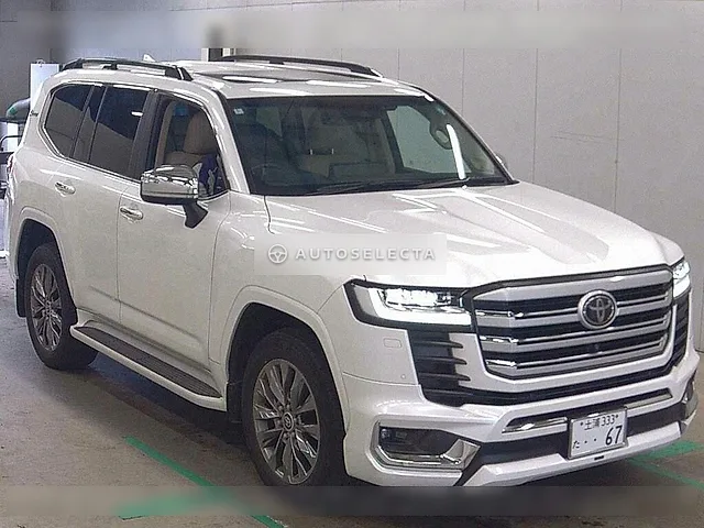 Toyota Land Cruiser 2024, auction grade 5
